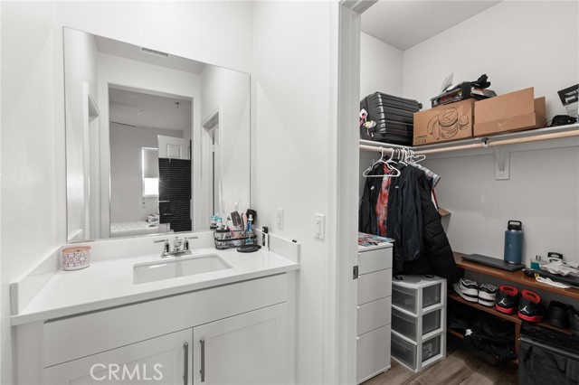 Detail Gallery Image 22 of 41 For 352 Alice, Rialto,  CA 92376 - 4 Beds | 3/1 Baths