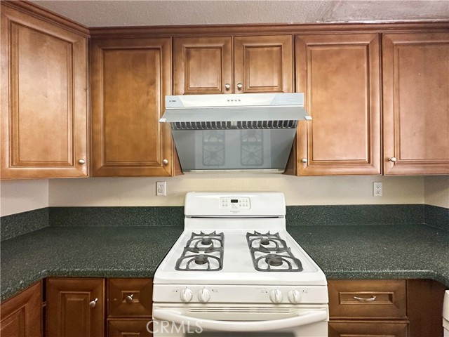 2424 S Diamond Bar Blvd, Diamond Bar CA: https://media.crmls.org/medias/b65848a6-fcbb-459d-9fd9-37b91d009199.jpg