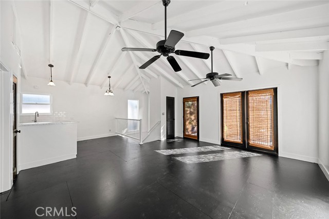 Detail Gallery Image 5 of 33 For 435 Dahlia Ave, Corona Del Mar,  CA 92625 - 3 Beds | 3 Baths