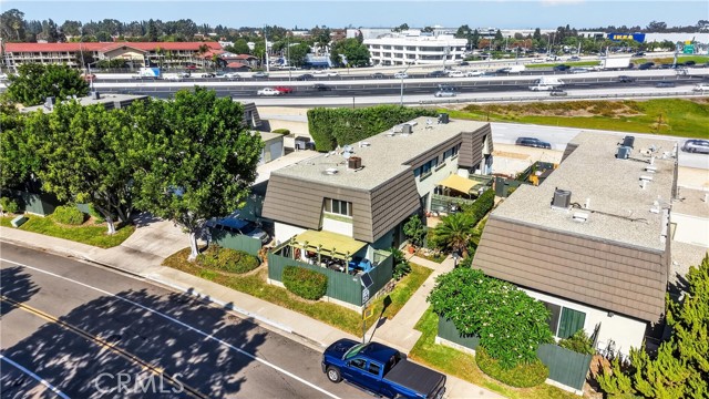 2 Bed Home for Sale in Costa Mesa, California