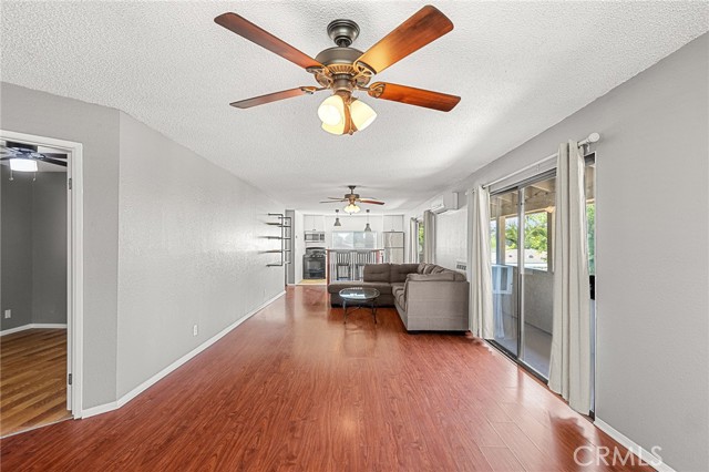 12596 Ross Avenue, Chino CA: https://media.crmls.org/medias/b65a230c-4ac9-4fbf-8cde-136ac76439af.jpg