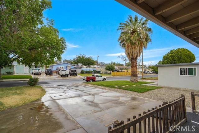 44037 Heaton Avenue, Lancaster CA: https://media.crmls.org/medias/b65aa341-bdcd-4e09-90c7-03e8235b4d16.jpg