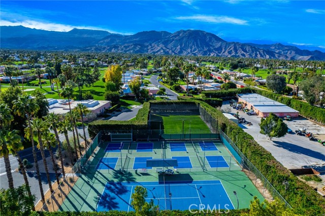 Detail Gallery Image 32 of 38 For 46940 Somia Ct, Palm Desert,  CA 92260 - 3 Beds | 3 Baths