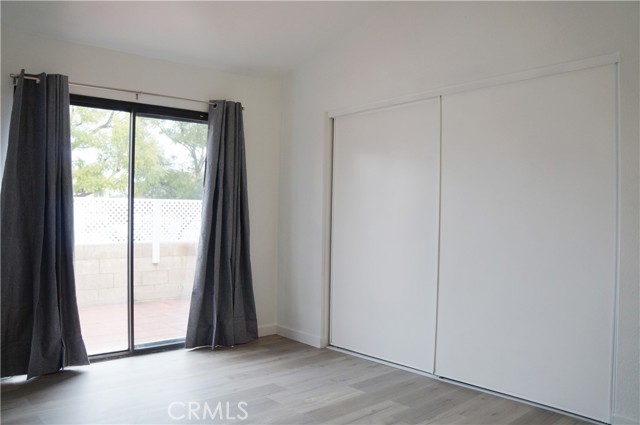 Detail Gallery Image 9 of 18 For 1394 Coral Tree, San Bernardino,  CA 92408 - 2 Beds | 2 Baths