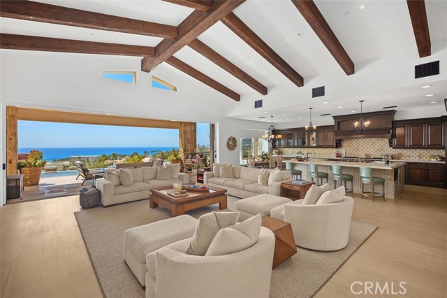 35 Shoreline Drive, Dana Point CA: https://media.crmls.org/medias/b65db7e1-ba65-4f4f-9487-972d61b2bb4c.jpg