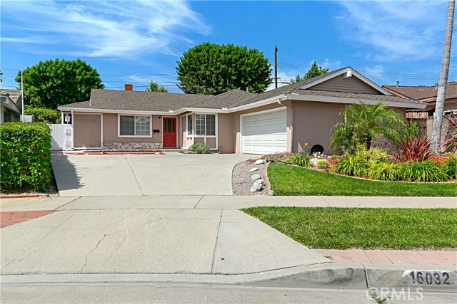 16032 Summershade Dr, La Mirada, CA 90638