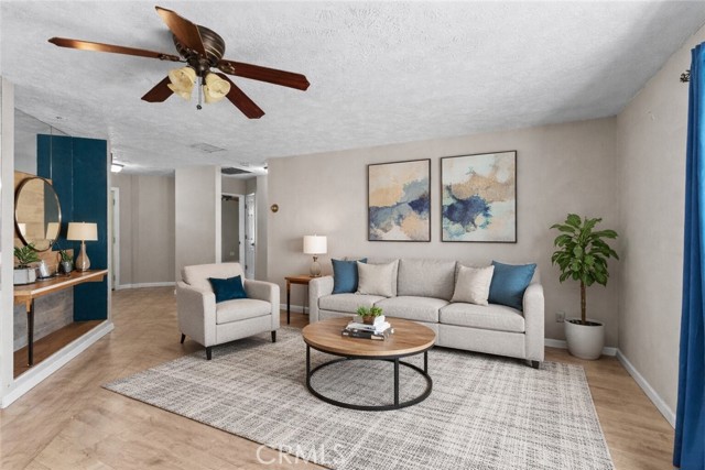 11585 Manana Drive, Morongo Valley CA: https://media.crmls.org/medias/b65f65db-f055-4092-873a-7323585214f6.jpg