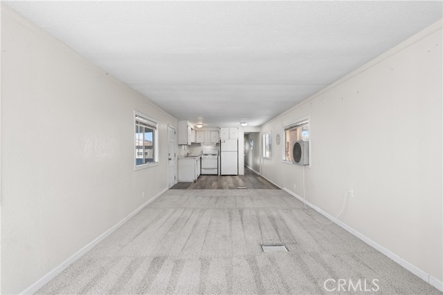 Detail Gallery Image 10 of 29 For 2013 Windharp, Rosamond,  CA 93560 - 2 Beds | 1 Baths