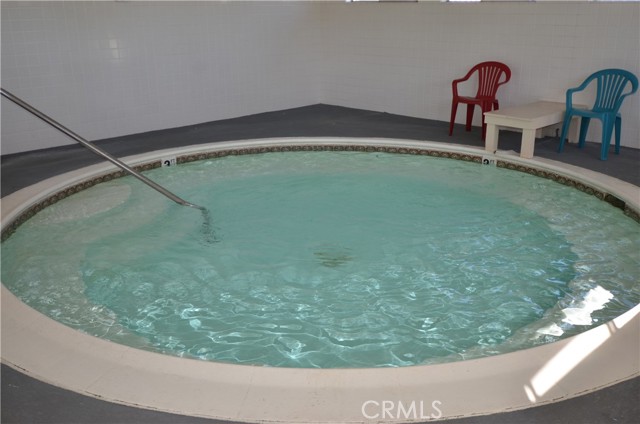 840 E Foothill Boulevard, Azusa CA: https://media.crmls.org/medias/b660749c-ce12-49f1-84a5-8d8960656e63.jpg