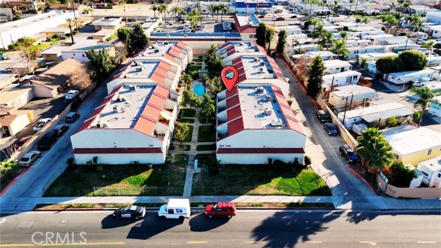 Detail Gallery Image 2 of 37 For 1337 W Latham, Hemet,  CA 92543 - 3 Beds | 2/1 Baths
