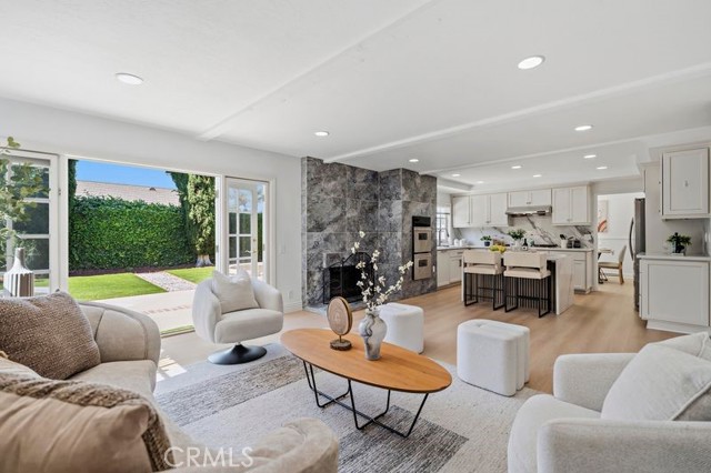 Detail Gallery Image 17 of 50 For 22141 Comanche, Lake Forest,  CA 92630 - 4 Beds | 2/1 Baths