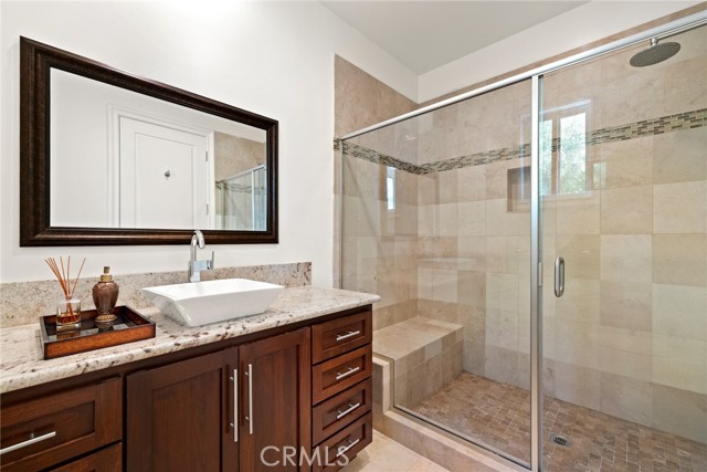 5092 Parkway Calabasas, Calabasas CA: https://media.crmls.org/medias/b661719a-3bba-4b27-a141-3b35b99afaca.jpg