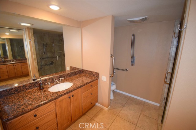 Detail Gallery Image 18 of 33 For 5362 Algarrobo 2o,  Laguna Woods,  CA 92637 - 2 Beds | 2 Baths