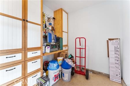 2517 E Walnut Creek, West Covina CA: https://media.crmls.org/medias/b662f7c8-8bf4-486d-9ced-1fdfa383c9a1.jpg