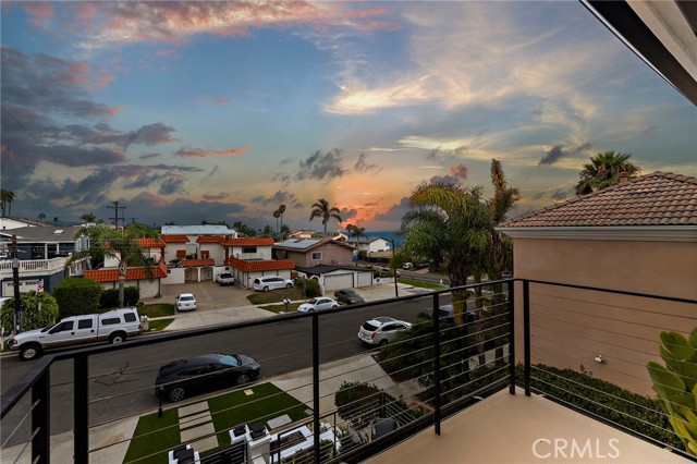 Detail Gallery Image 21 of 74 For 26141 via California, Dana Point,  CA 92624 - 5 Beds | 5/1 Baths
