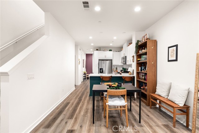 Detail Gallery Image 13 of 45 For 1052 Newberry Ln, Claremont,  CA 91711 - 3 Beds | 2/1 Baths