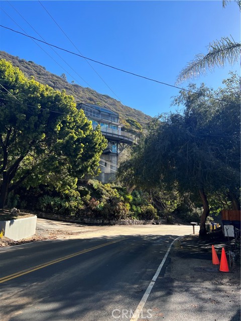 Detail Gallery Image 27 of 29 For 3709 Las Flores Canyon Rd #D,  Malibu,  CA 90265 - 2 Beds | 1 Baths