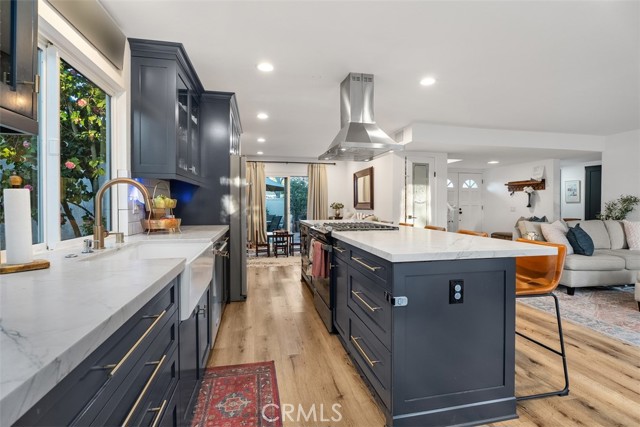 28161 Teton Court, Laguna Niguel CA: https://media.crmls.org/medias/b66435a2-efc2-4e2b-a341-e049c034e42f.jpg