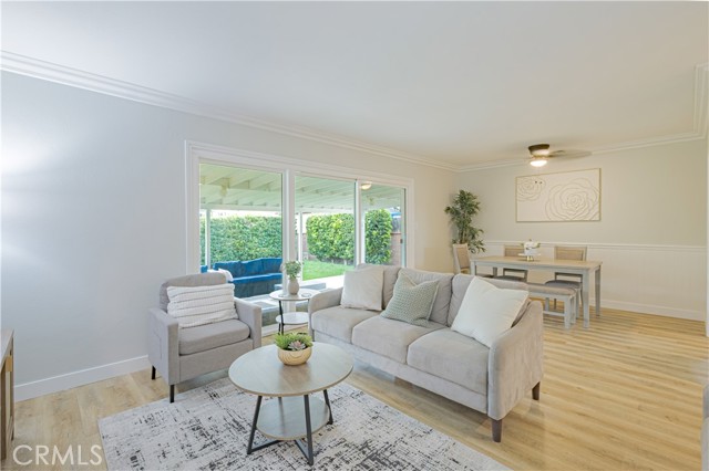 Detail Gallery Image 7 of 30 For 5813 Fanwood Ave, Lakewood,  CA 90713 - 3 Beds | 2 Baths