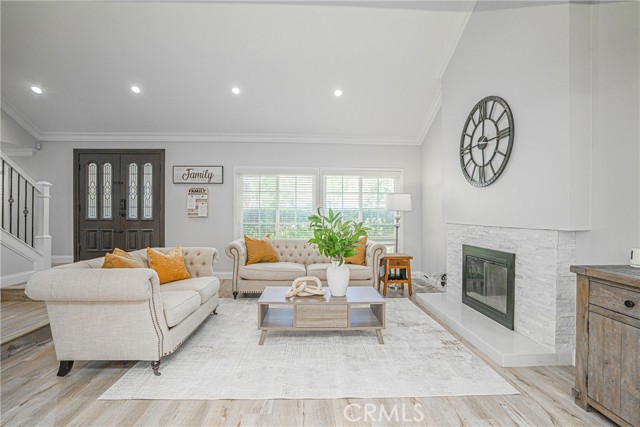 976 Northwood Avenue, Brea CA: https://media.crmls.org/medias/b66490d1-9346-4be7-b111-a94d08b94453.jpg