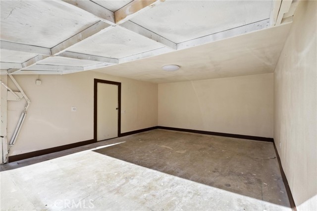 Detail Gallery Image 12 of 17 For 163 N Campus Ave, Upland,  CA 91786 - 1 Beds | 1 Baths