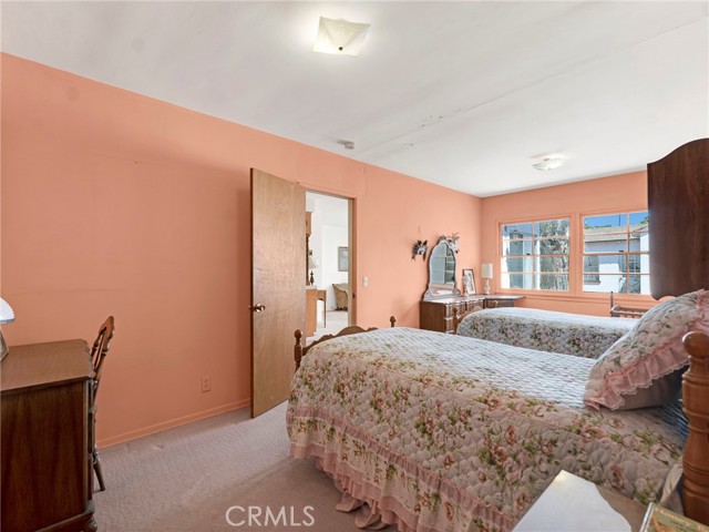 18725 Covello Street, Reseda CA: https://media.crmls.org/medias/b66599ab-5625-495e-a9a3-75f5cdec9b38.jpg