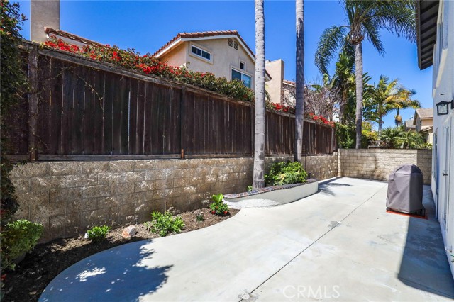 Detail Gallery Image 20 of 42 For 33 Sequoia Dr, Aliso Viejo,  CA 92656 - 3 Beds | 2/1 Baths