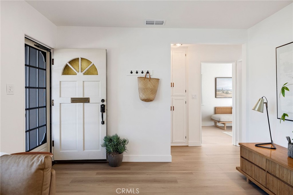 MLS #SB25269824 image #5