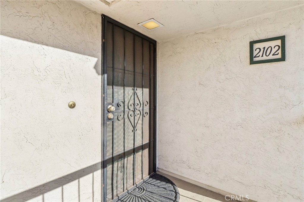 450 W Vermont - photo 3