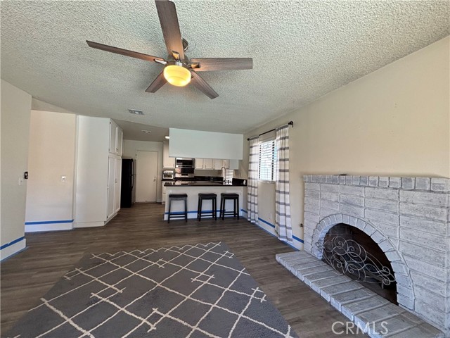 205 Ford Street, Redlands CA: https://media.crmls.org/medias/b6686698-3218-4f35-8b01-7eccda3ceaea.jpg