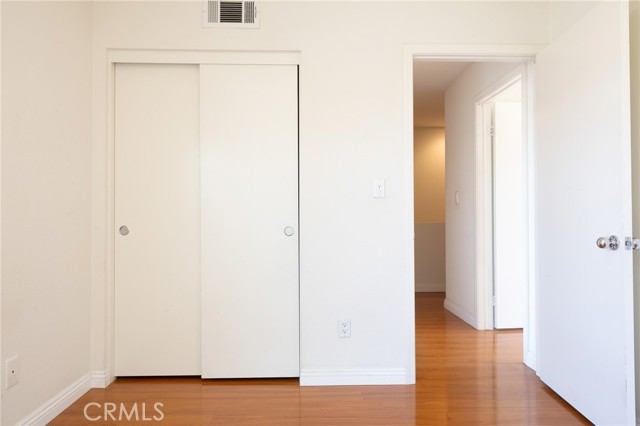 13707 S Budlong Avenue, Gardena CA: https://media.crmls.org/medias/b6687bc4-6407-4e79-a884-a12f8a8f4b26.jpg