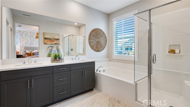 Detail Gallery Image 8 of 20 For 2820 E Bedford Privado, Ontario,  CA 91762 - 3 Beds | 2/1 Baths