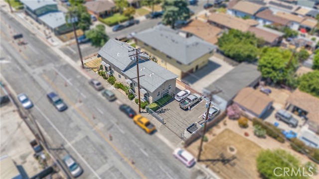 252 S 7th Street, Montebello CA: https://media.crmls.org/medias/b668f70d-81a6-47f3-844e-8e280ece12d1.jpg