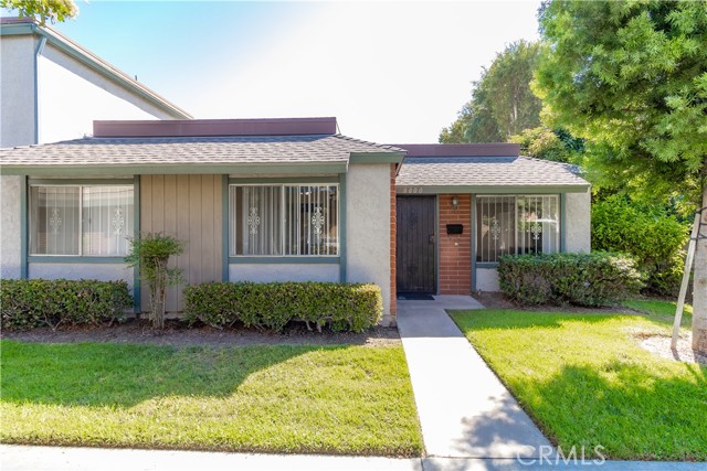 8800 Oakdale Dr, Garden Grove, CA 92844