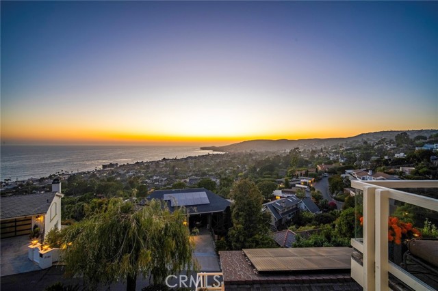 Detail Gallery Image 46 of 56 For 2108 Crestview Dr, Laguna Beach,  CA 92651 - 3 Beds | 2 Baths