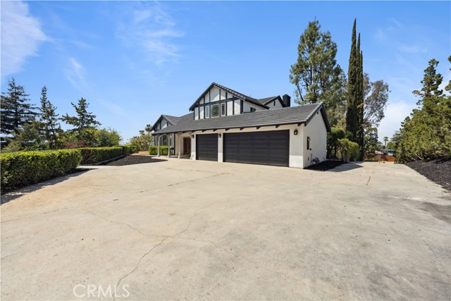 Detail Gallery Image 3 of 64 For 529 Manzanita Rd, Redlands,  CA 92373 - 4 Beds | 3 Baths