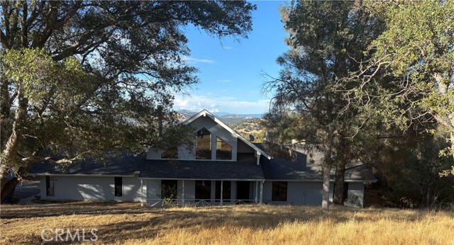 30449 Corral Drive, Coarsegold CA: https://media.crmls.org/medias/b66a6e52-7cd5-4e4e-baad-893151037fbb.jpg