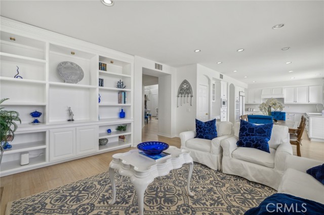 15 Renata, Newport Coast CA: https://media.crmls.org/medias/b66aa0df-c3d4-4d95-8c57-4fe061ad9475.jpg