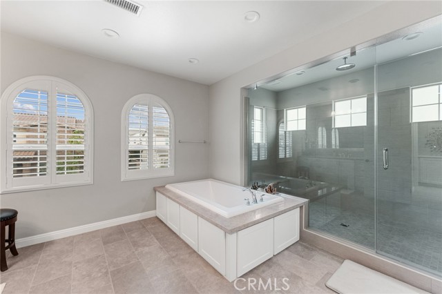 Detail Gallery Image 36 of 52 For 71 Holmes Pl, Tustin,  CA 92782 - 5 Beds | 4/1 Baths