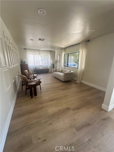 23715 Valley View Road, Calabasas CA: https://media.crmls.org/medias/b66b9905-0089-4374-aaaf-55a6bb5b081d.jpg