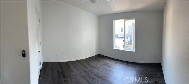 Detail Gallery Image 16 of 34 For 2851 Rolling Hills Dr #1,  Fullerton,  CA 92835 - 3 Beds | 2 Baths