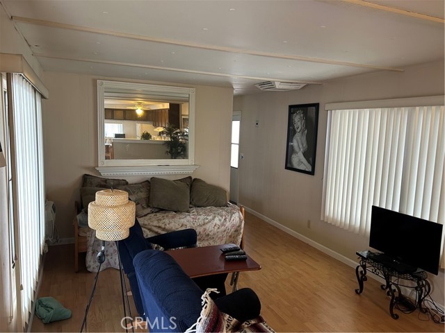 Detail Gallery Image 3 of 8 For 21425 S Avalon Bld #16,  Carson,  CA 90745 - 1 Beds | 1 Baths