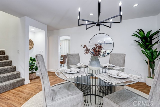 Detail Gallery Image 10 of 36 For 510 S Catalina Ave #2,  Redondo Beach,  CA 90277 - 3 Beds | 2 Baths