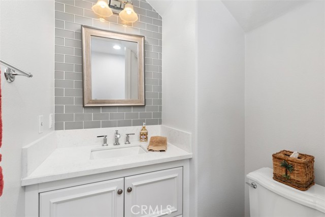 4762 Oceanridge Drive, Huntington Beach CA: https://media.crmls.org/medias/b66cddcd-9be7-4941-a48f-de87beeac33a.jpg
