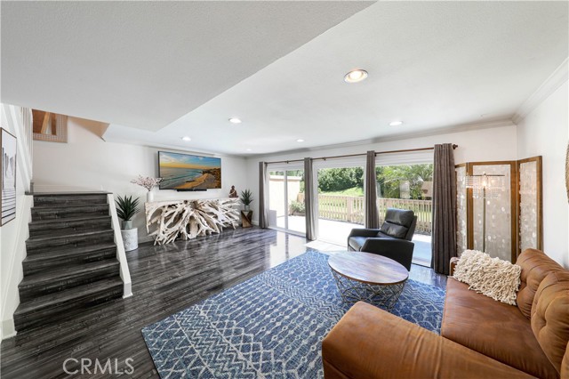 Detail Gallery Image 6 of 28 For 135 Avenida Adobe, San Clemente,  CA 92672 - 3 Beds | 2/1 Baths