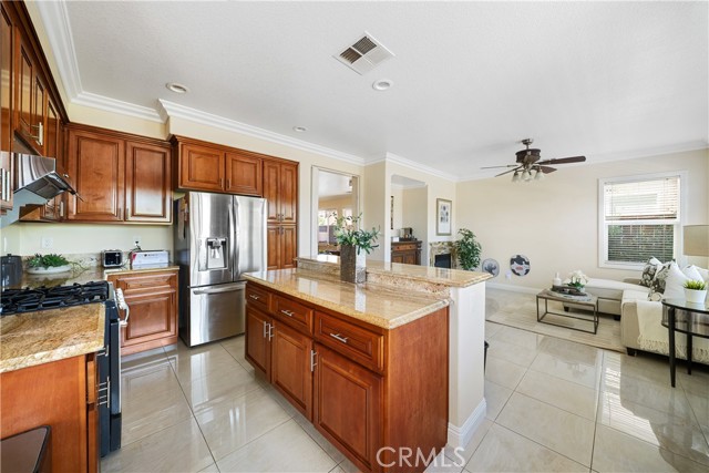 Detail Gallery Image 19 of 61 For 13 Frances Cir, Buena Park,  CA 90621 - 4 Beds | 3 Baths