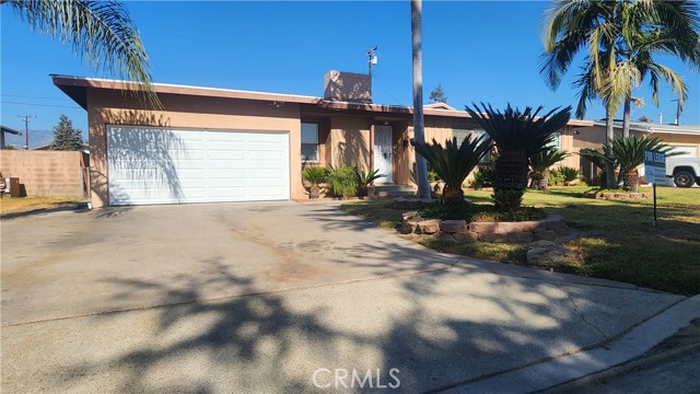 Detail Gallery Image 2 of 20 For 1721 W Thelborn St, West Covina,  CA 91790 - 5 Beds | 3 Baths