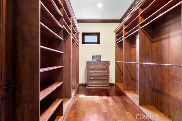 4141 Cambridge Road, La Canada Flintridge CA: https://media.crmls.org/medias/b6702816-2b0d-4338-82c9-ce6929e44372.jpg