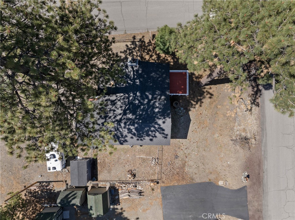 https://media.crmls.org/medias/b6706b7e-5fb4-4584-ae3f-26d6fbc31024.jpg?preset=X-Large