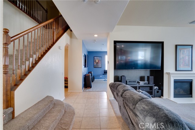 Detail Gallery Image 7 of 27 For 865 Volande Ct, Perris,  CA 92571 - 4 Beds | 3 Baths